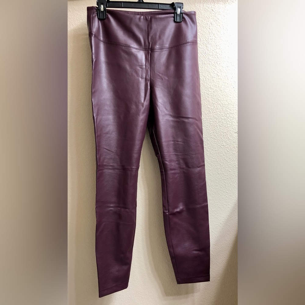 Brand new White House black market leggings